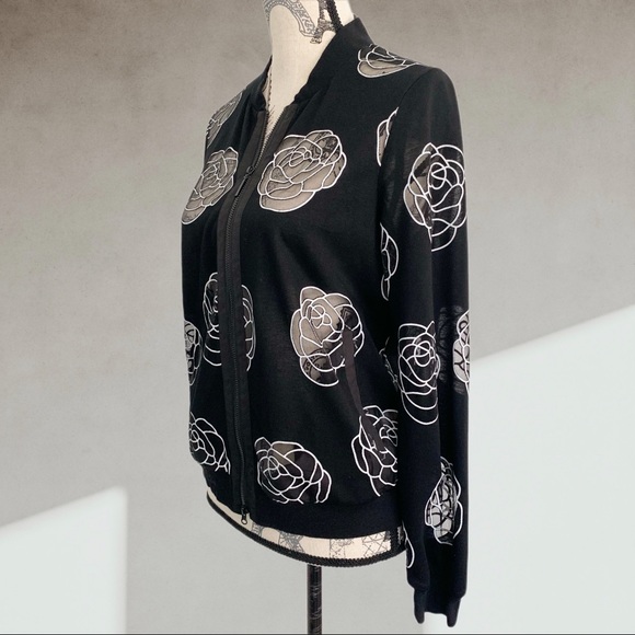 JEANNE BEKER Roses 🌹 light jacket - Picture 2 of 6